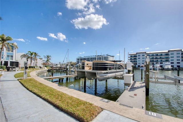 179 MEDALLION BLVD C, Madeira Beach, FL 33708