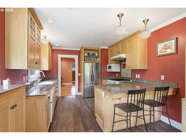 91318 Coburg Rd, Coburg, OR 97408