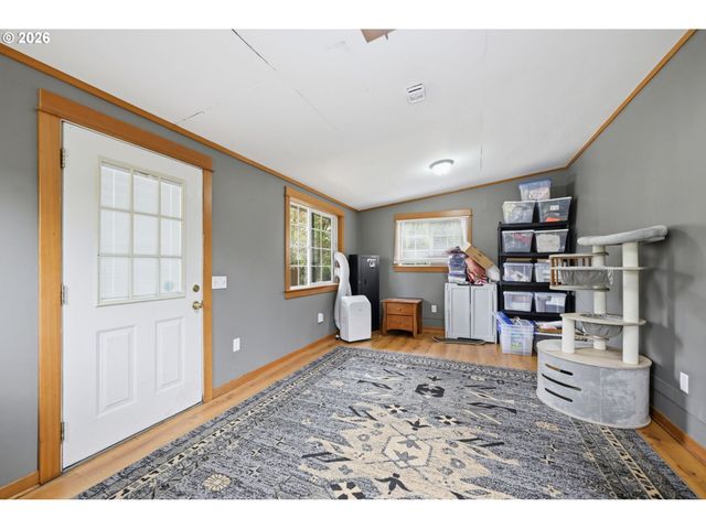 91318 Coburg Rd, Coburg, OR 97408
