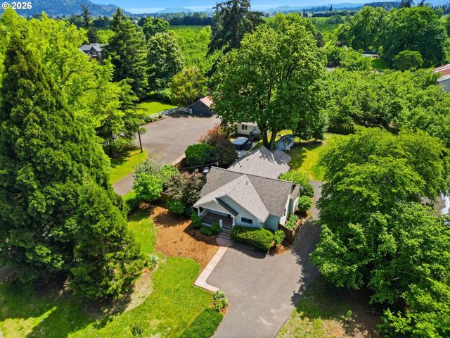 91318 Coburg Rd, Coburg, OR 97408