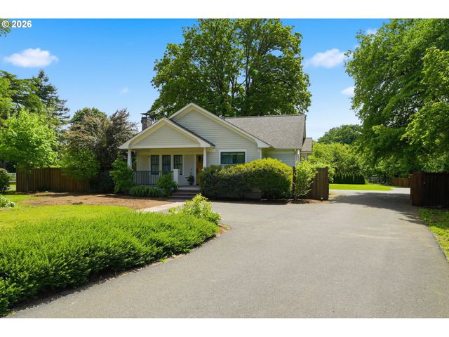 91318 Coburg Rd, Coburg, OR 97408