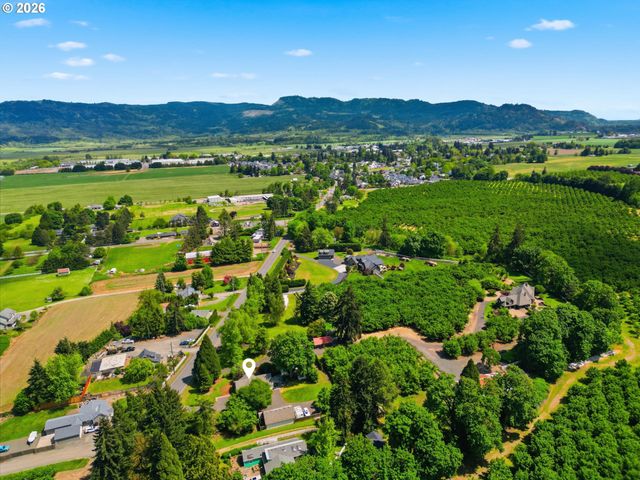 91318 Coburg Rd, Coburg, OR 97408