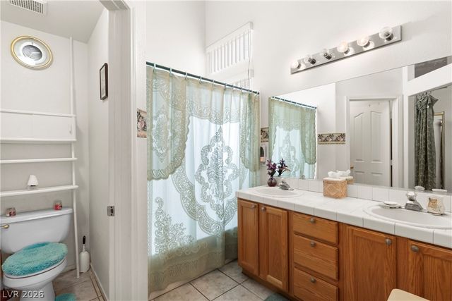 3463 Commendation Drive, Las Vegas, NV 89117
