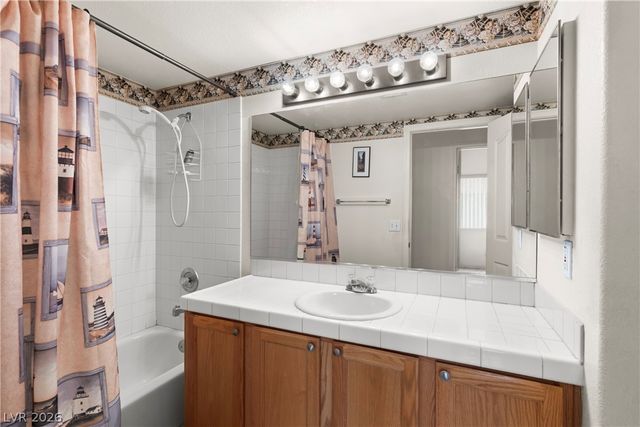 3463 Commendation Drive, Las Vegas, NV 89117