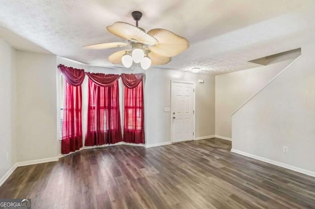 5559 Strathmoor Manor Circle, Lithonia, GA 30058