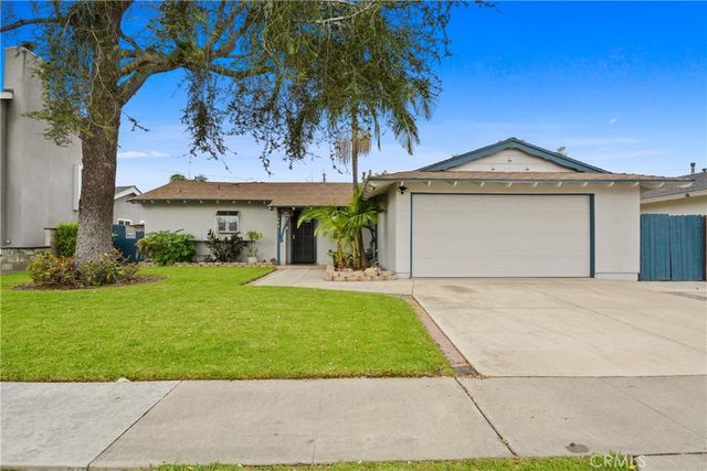 801 S Roanne, Anaheim, CA 92804