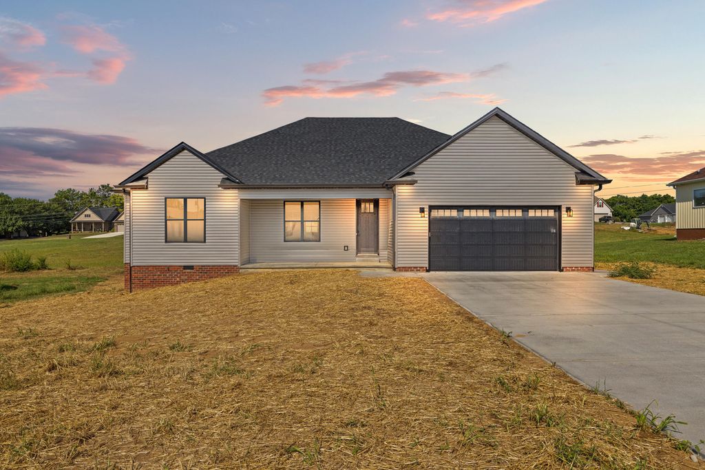 913 Milward Drive, Harrodsburg, KY 40330