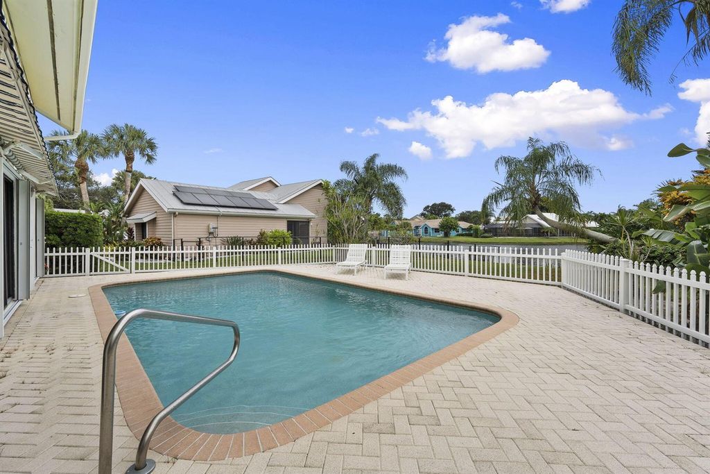 Image 37 of property listing at 8964 SE Sunfish Place, Hobe Sound, FL 33455