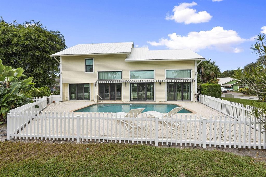 Image 45 of property listing at 8964 SE Sunfish Place, Hobe Sound, FL 33455