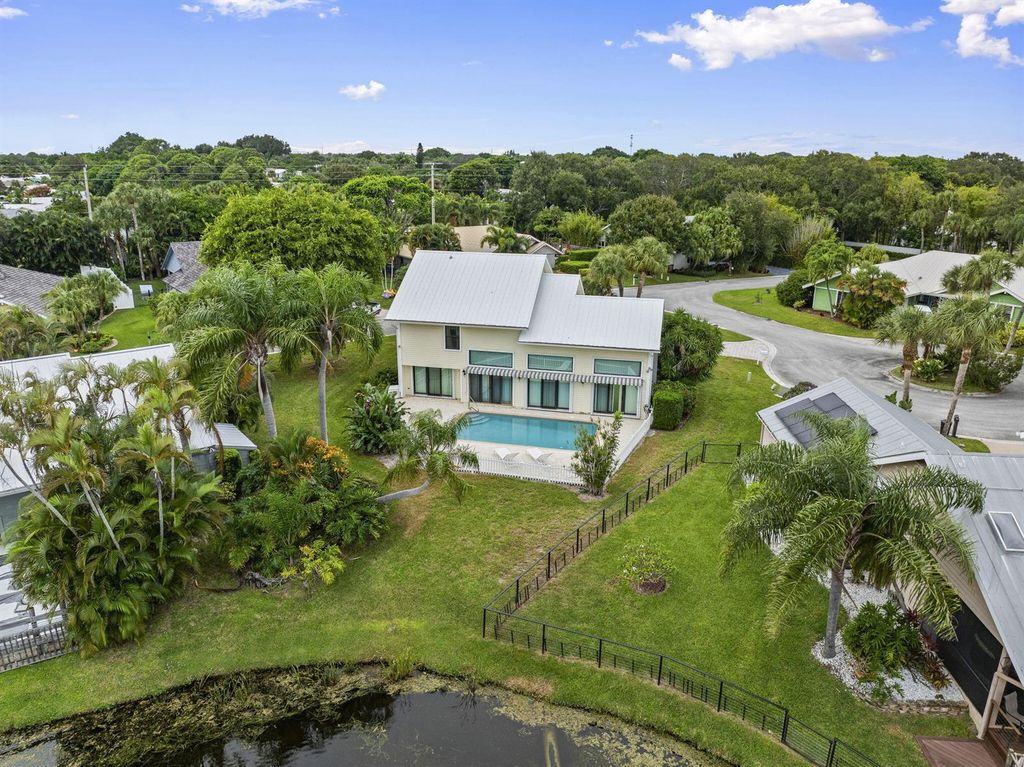 Image 49 of property listing at 8964 SE Sunfish Place, Hobe Sound, FL 33455