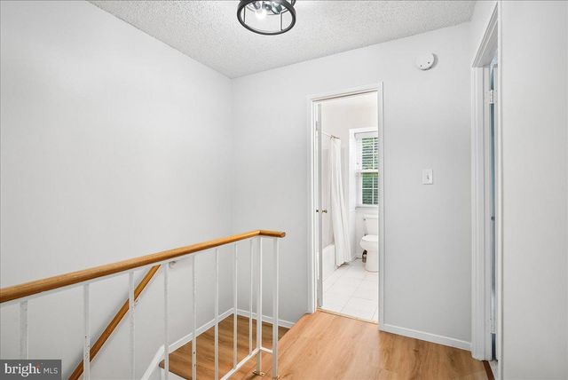 2374 BRANLEIGH PARK CT, Reston, VA 20191