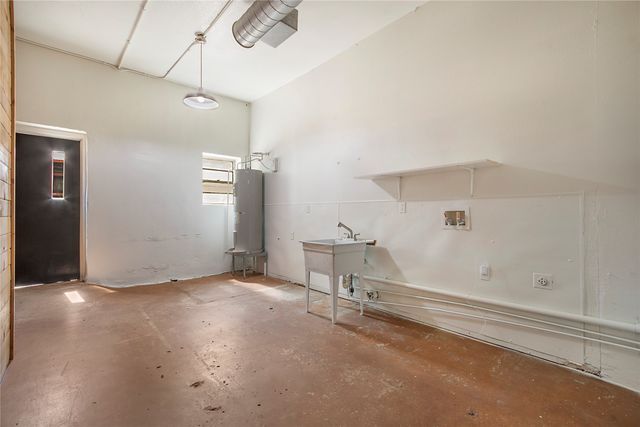 4212 Main Street, Dallas, TX 75226