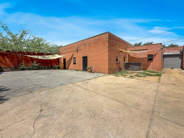 4212 Main Street, Dallas, TX 75226