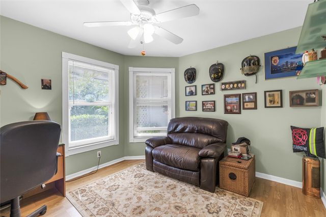 2933 Myrtle Oak Circle, Davie, FL 33328