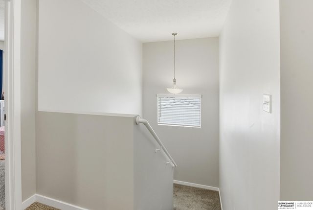 7160 N 165th Street, Bennington, NE 68007