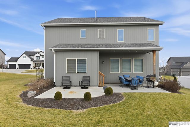 7160 N 165th Street, Bennington, NE 68007