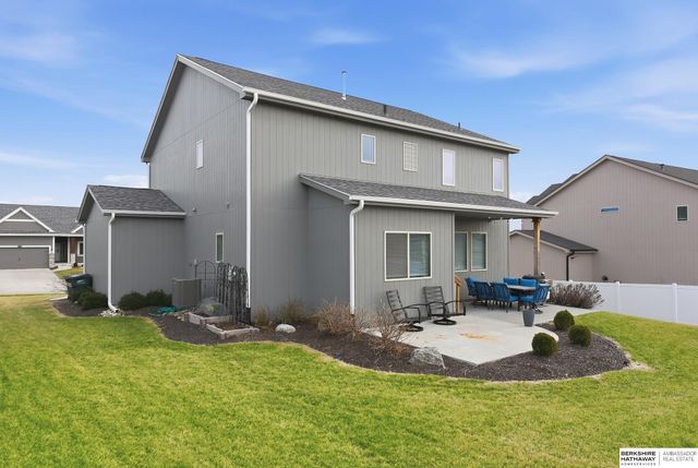 7160 N 165th Street, Bennington, NE 68007