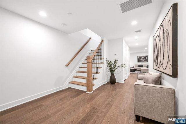 24 Gabriel Court 24, Paramus, NJ 07652