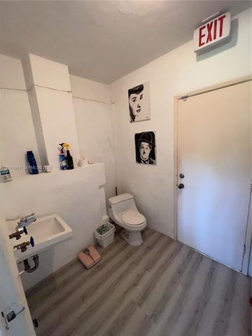 1425 Grant St, Hollywood, FL 33020