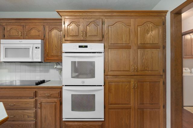 1506 Cody Road, Nixa, MO 65714