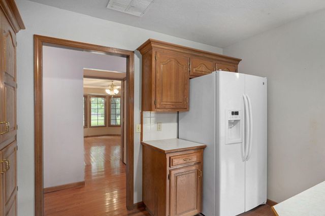 1506 Cody Road, Nixa, MO 65714