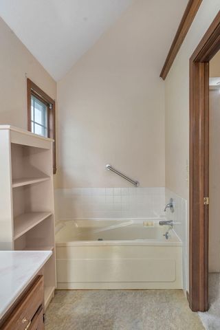 1506 Cody Road, Nixa, MO 65714