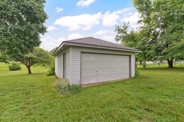 1506 Cody Road, Nixa, MO 65714