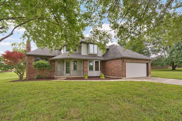 1506 Cody Road, Nixa, MO 65714