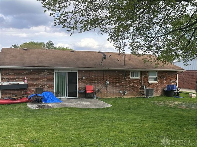 1632 Otoole Drive, Xenia, OH 45385