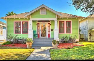 4407 Ursuline Street, Galveston, TX 77550