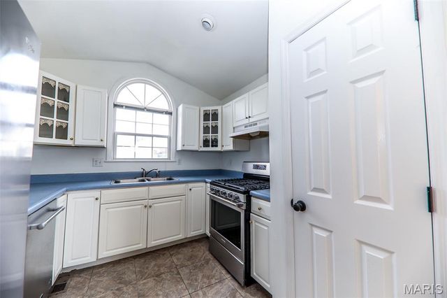 440 Pheasant Lane, Moro, IL 62067