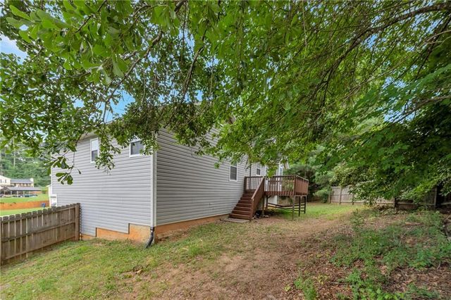 422 Ivy Terrace Drive, Dallas, GA 30157