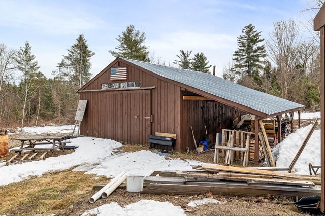 777 Tenney Pond Road, Newbury, VT 05051