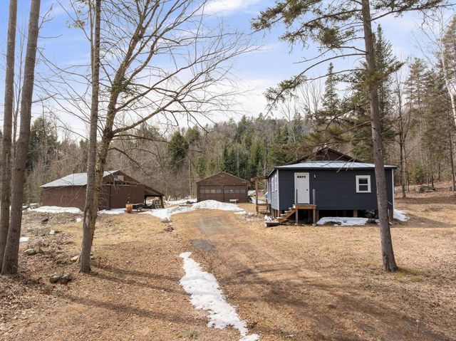 777 Tenney Pond Road, Newbury, VT 05051