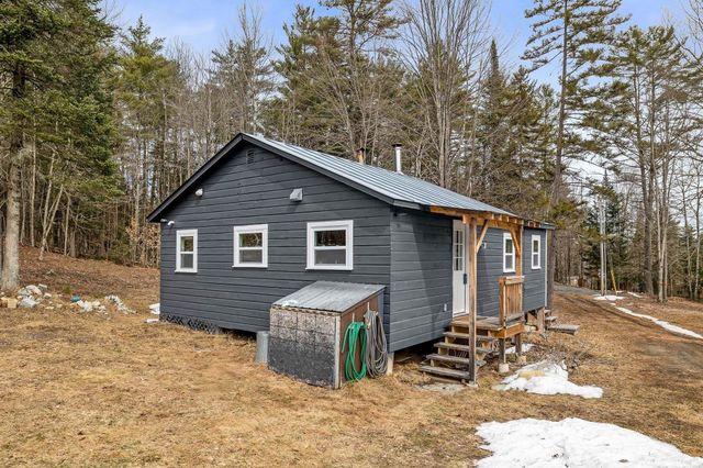 777 Tenney Pond Road, Newbury, VT 05051