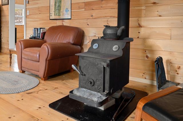 777 Tenney Pond Road, Newbury, VT 05051