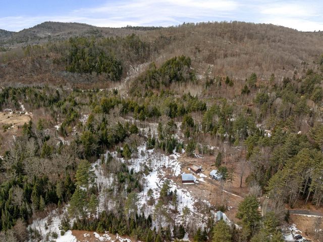 777 Tenney Pond Road, Newbury, VT 05051