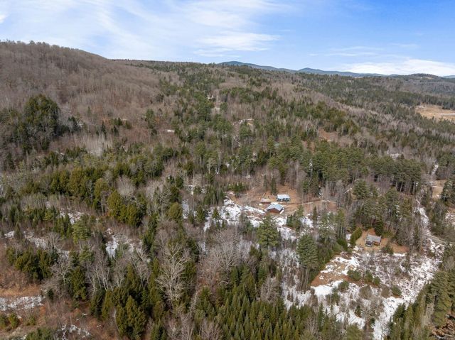 777 Tenney Pond Road, Newbury, VT 05051