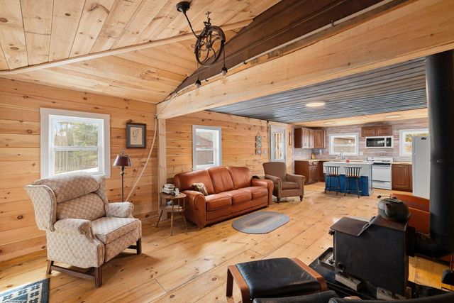 777 Tenney Pond Road, Newbury, VT 05051