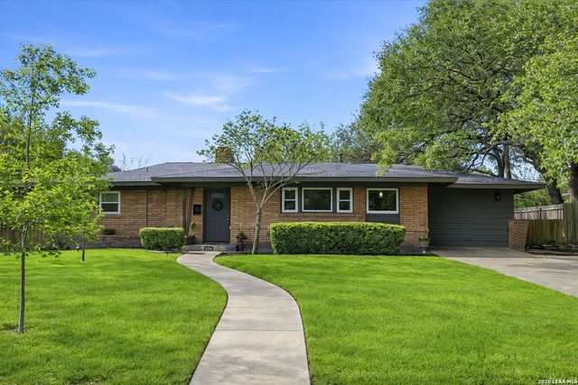 534 Woodcrest, San Antonio, TX 78209