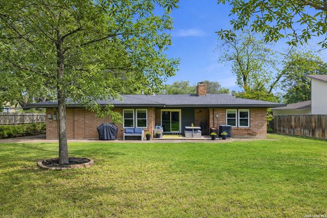 534 Woodcrest, San Antonio, TX 78209