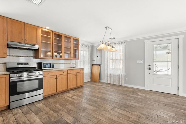 50 Furman Lane, Patchogue, NY 11772