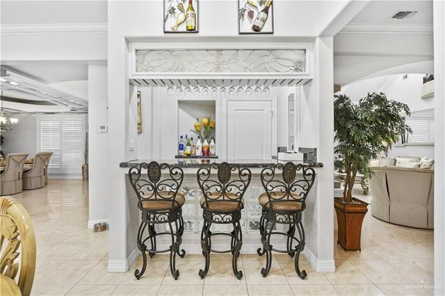 800 E Mile 3 Road, Mission, TX 78573