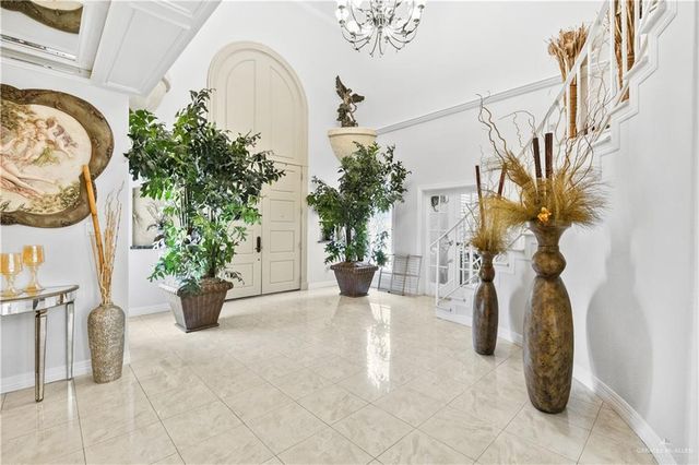 800 E Mile 3 Road, Mission, TX 78573