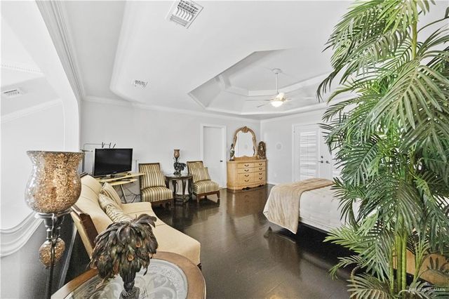 800 E Mile 3 Road, Mission, TX 78573