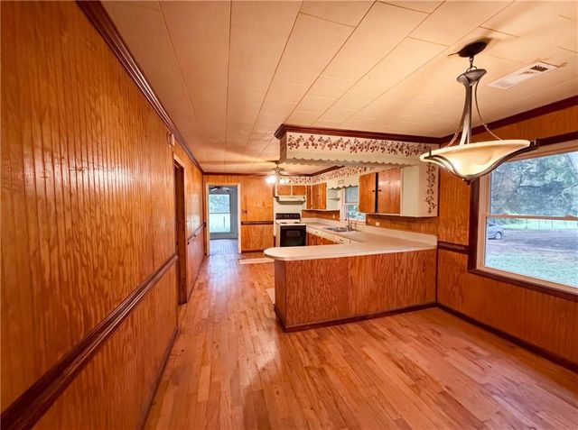 686 Hancock Bridge Road, Winder, GA 30680