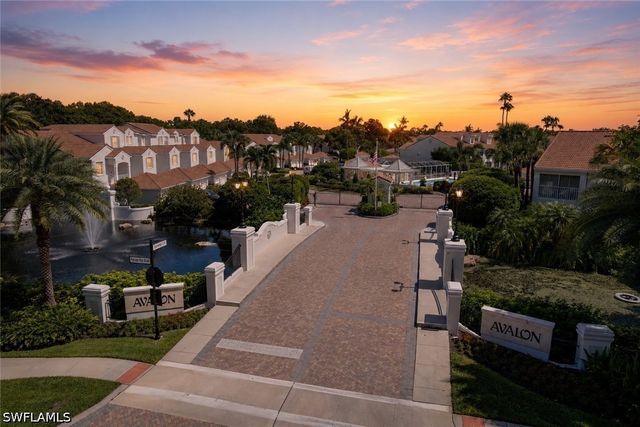 8420 Excalibur CIR R12, Naples, FL 34108