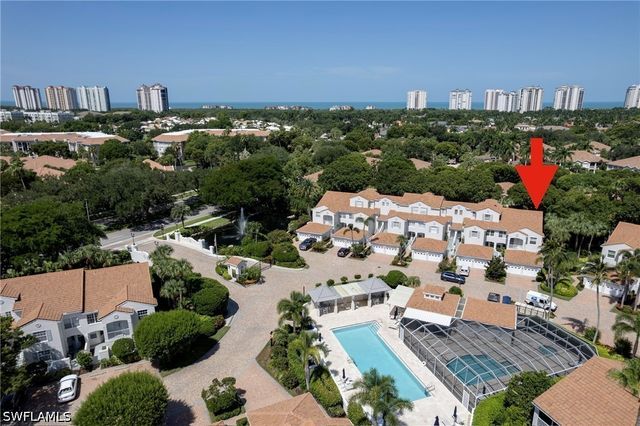 8420 Excalibur CIR R12, Naples, FL 34108