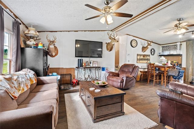 7176 Highway 412, Hindsville, AR 72738