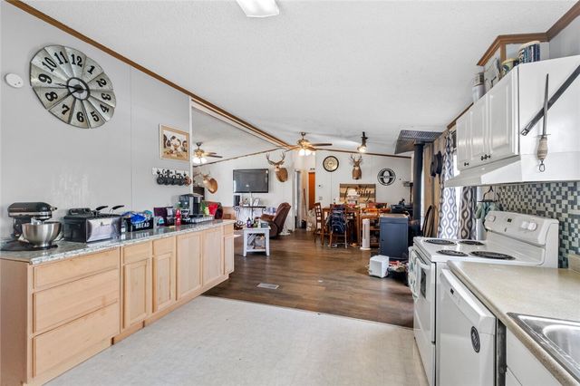 7176 Highway 412, Hindsville, AR 72738